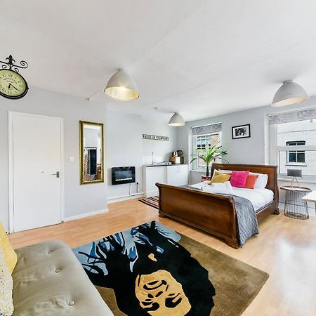 Bob Marley Studio - Shoreditch Near Liverpool Street ลอนดอน ภายนอก รูปภาพ